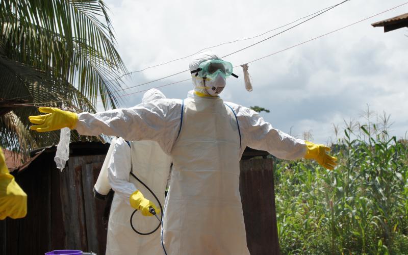 Διαχειριστείτε το φόβο σας για τον ιό Έμπολα